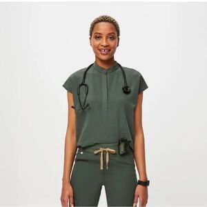 Figs Rafaela Oversized Scrub Top™